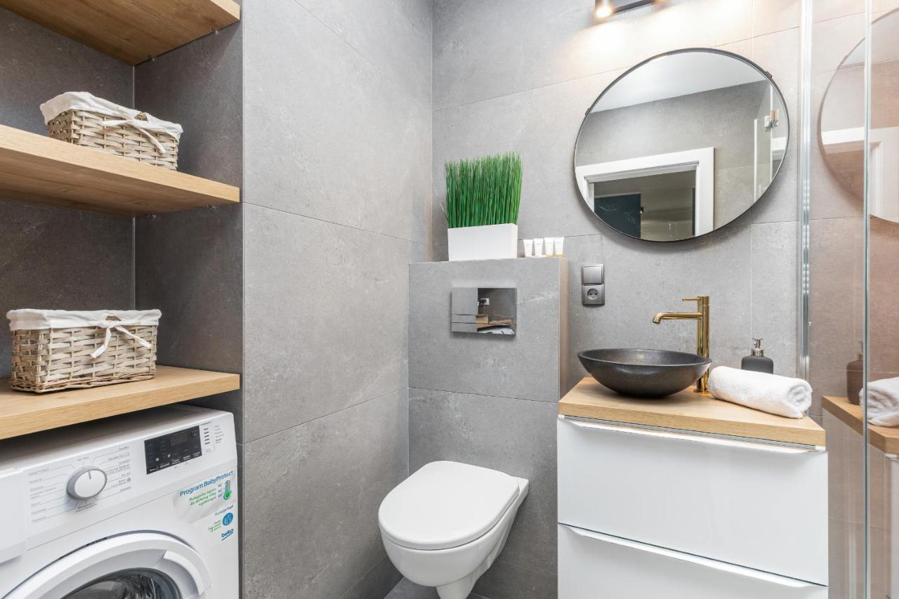 Apartamenty Wyspa Solna By Noclegi Renters Kolobrzeg Ngoại thất bức ảnh